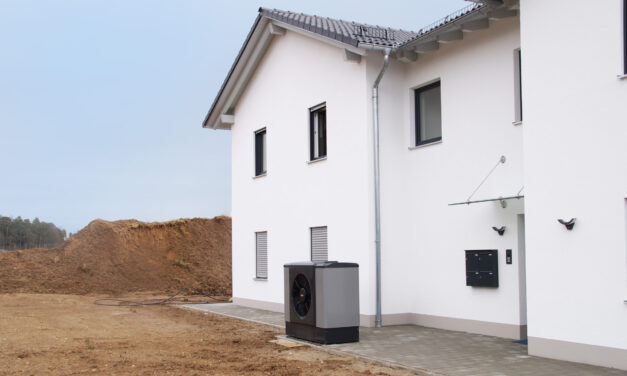 Wohnungsstationen und Wärmepumpen kombinieren: Was ist zu beachten?