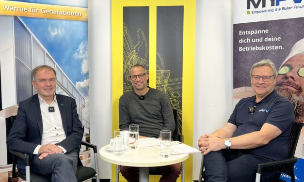 Von der roten Couch ins gelbe Büro