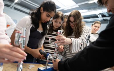 Mehr Frauen in der Gebäudetechnik: Betriebe setzen auf frühe Berufsorientierung
