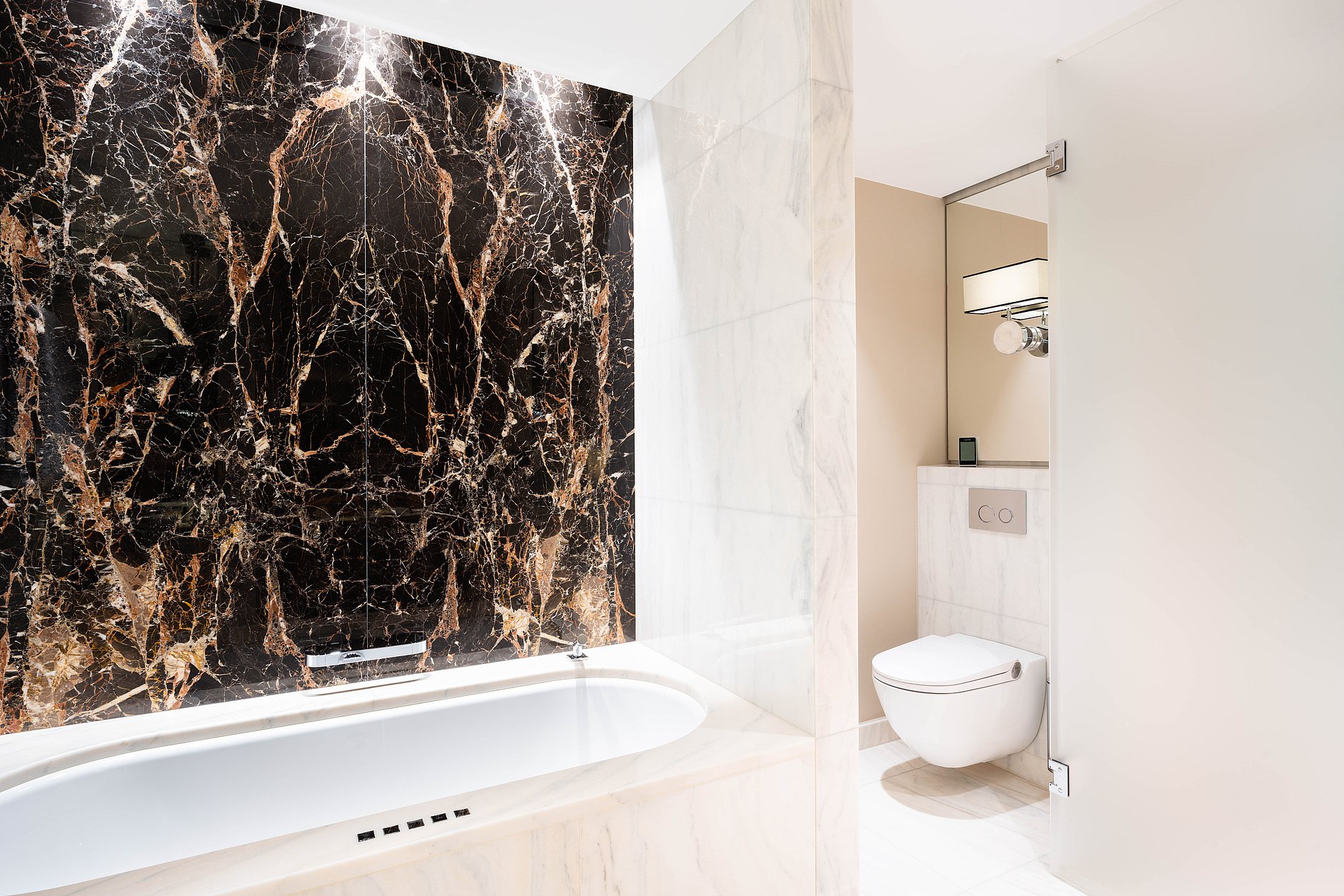 Quelle: LAUFEN / Park Hyatt Vienna 