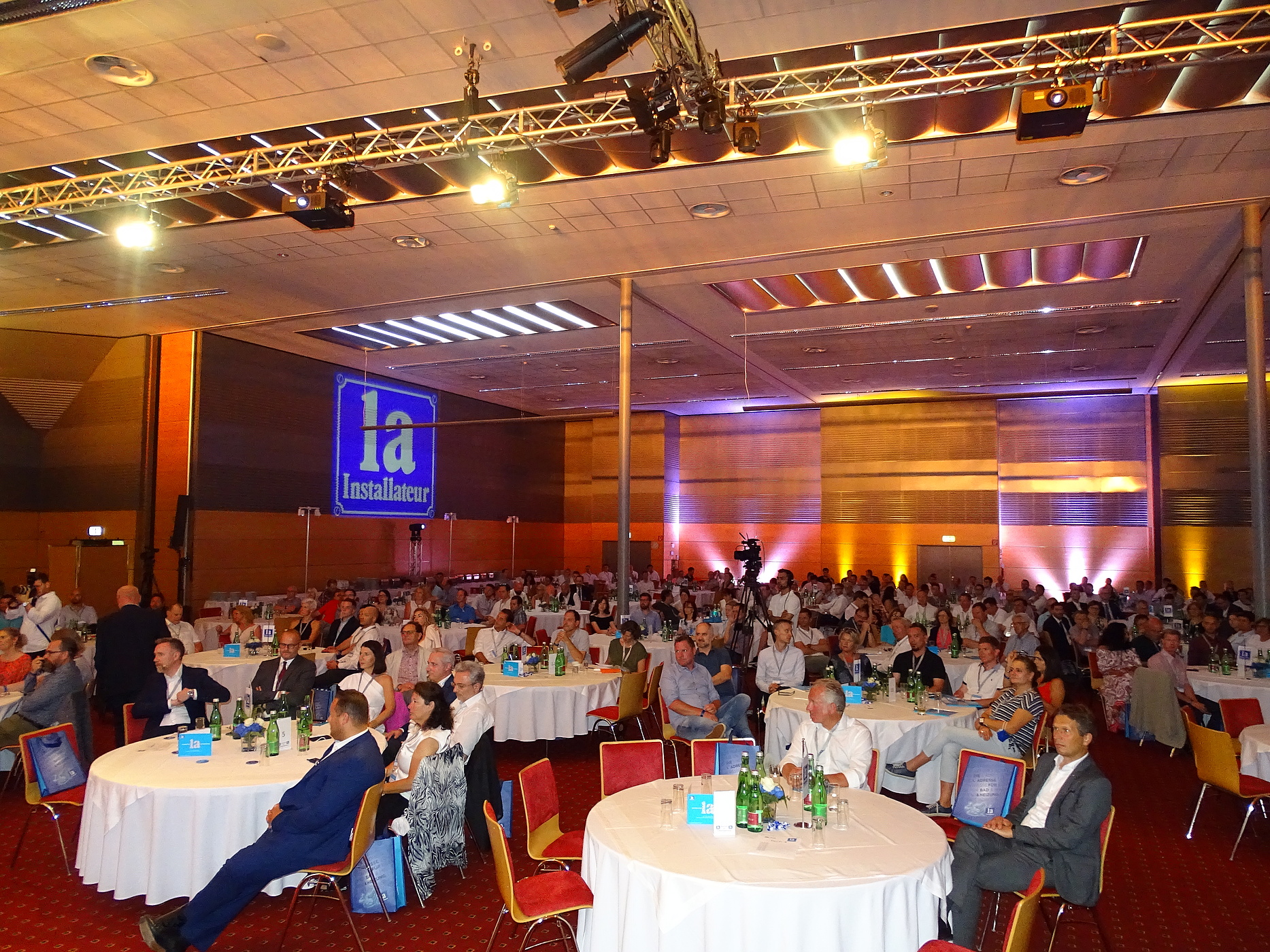 Fulminanter Branchenevent – die 1a Vollversammlung 2021