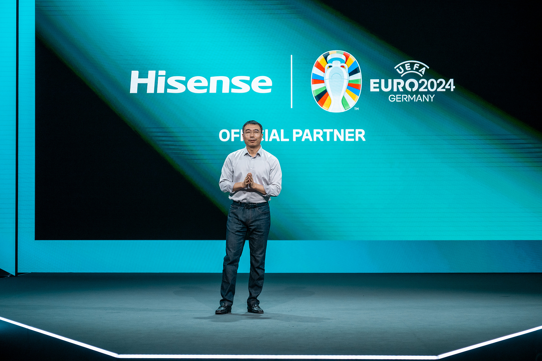 Hisense verlängert strategische Partnerschaft mit UEFA