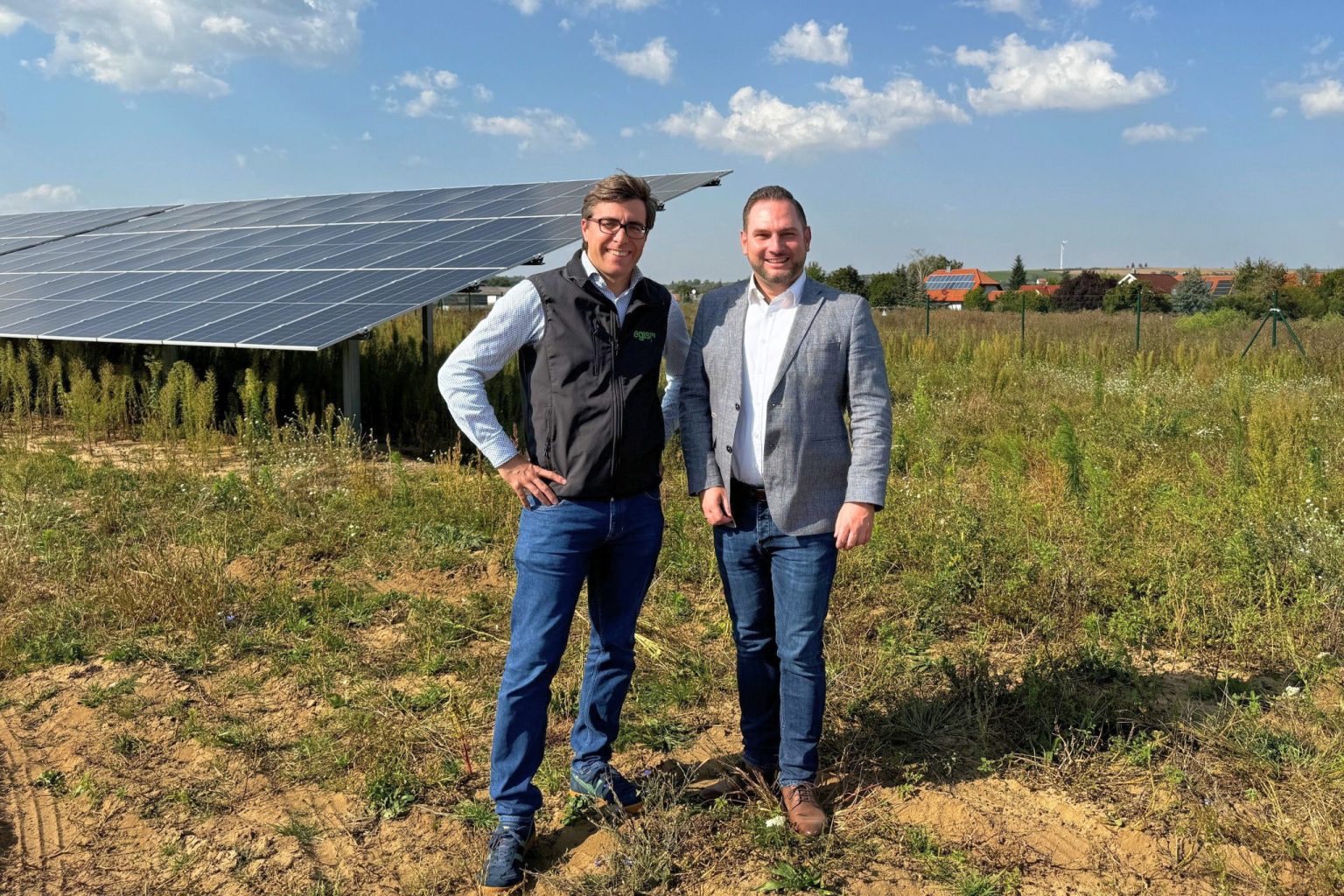 EGIS eG nimmt Bürgersolarpark in Unterfranken in Betrieb