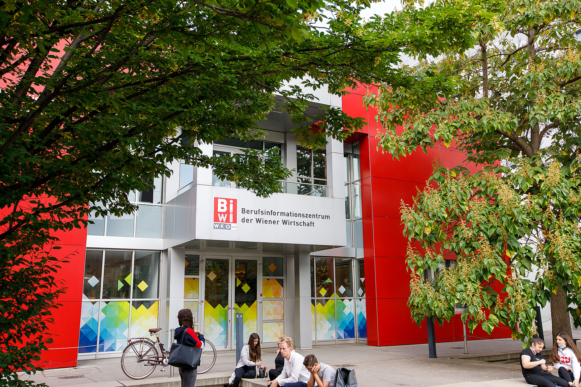 Berufsinformationszentrum der WK Wien: Herbst ist Hochsaison für berufliche Neuorientierung und Karriereplanung